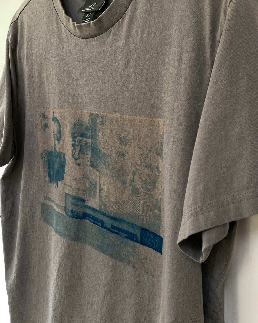 Viene la Nada | Talla “M" | Gris B