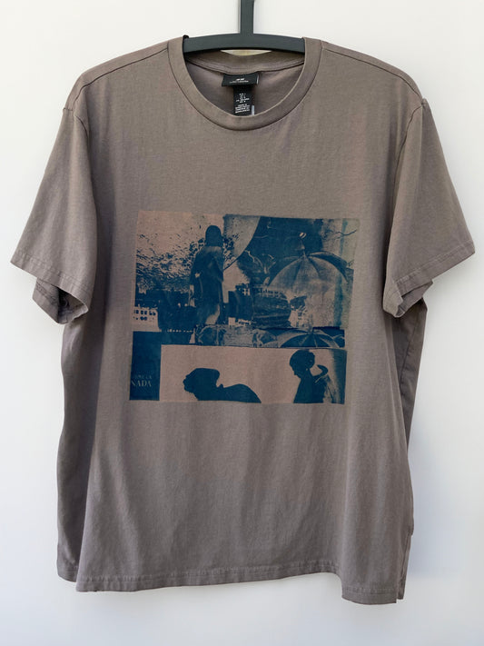 Viene la Nada | Talla “L" | Gris A